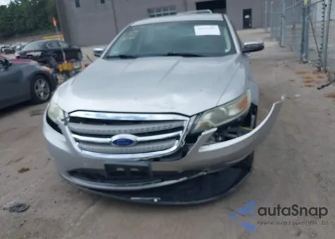 2011 Ford Taurus Limited z USA, uszkodzony, nr VIN 1FAHP2FW4BG162770